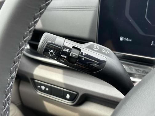 2025 Kia Carnival SX