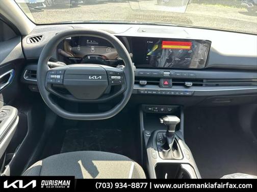 2025 Kia K4 LX