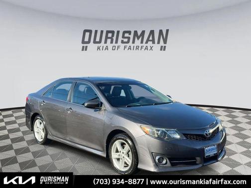 2014 Toyota Camry SE