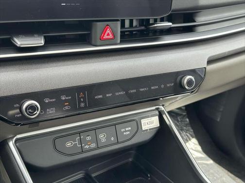 2025 Kia Carnival Hybrid SX