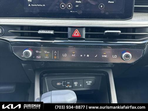 2025 Kia K5 EX