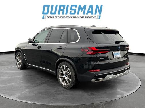 Black Sapphire Metallic 2024 BMW X5 PHEV xDrive50e