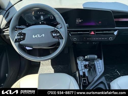 2025 Kia Niro EX