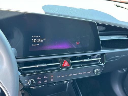 2025 Kia Niro EX