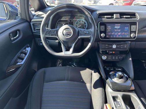 2022 Nissan Leaf SV PLUS 62 kWh
