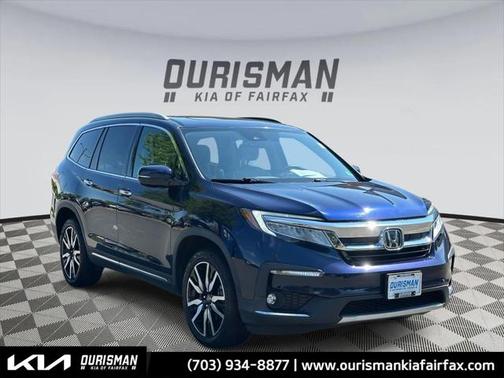 2022 Honda Pilot Touring 8-Passenger