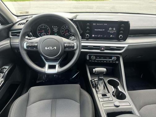 2023 Kia K5 LXS