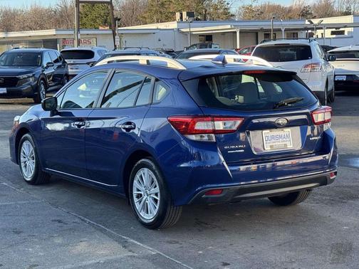 2018 Subaru Impreza 2.0i Premium