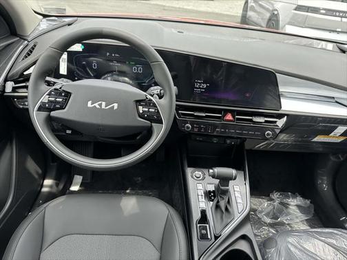 2025 Kia Niro EX