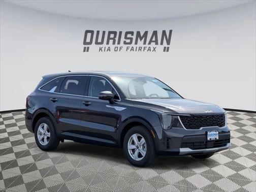 2025 Kia Sorento LX