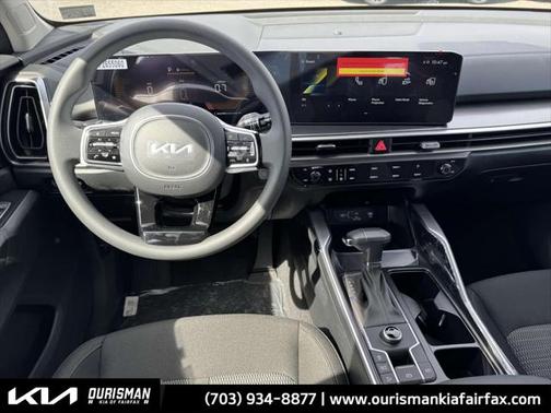 2025 Kia Sorento LX