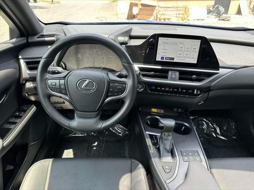 2023 Lexus UX 250h Base