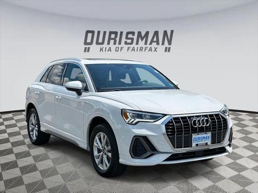 2024 Audi Q3 Premium 45 TFSI S line quattro Tiptronic