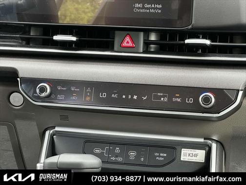 2025 Kia Carnival EX