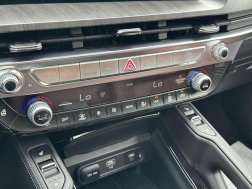 2025 Kia Telluride SX Prestige