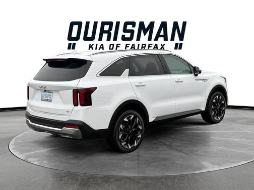 2025 Kia Sorento EX
