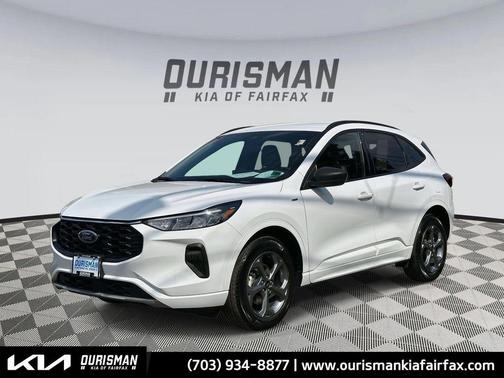 2023 Ford Escape ST-Line