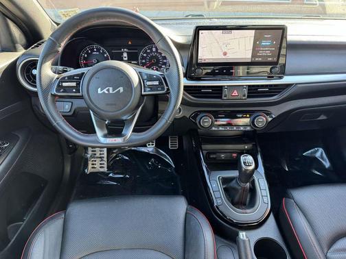 2022 Kia Forte GT
