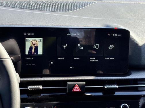 2026 Kia Sportage Hybrid LX