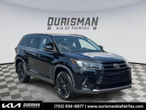 2019 Toyota Highlander SE