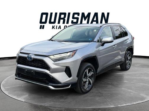 Silver Sky Metallic 2024 Toyota RAV4 Prime SE