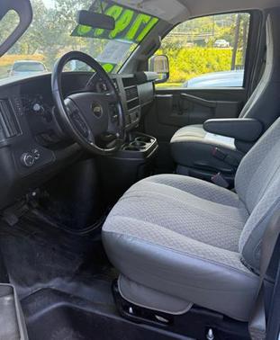 2021 Chevrolet Express 2500 RWD 2500 Regular Wheelbase WT