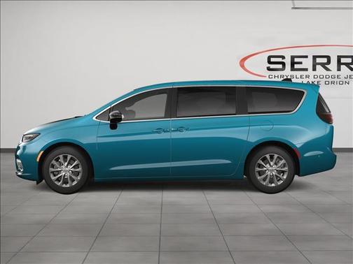 2025 Chrysler Pacifica L