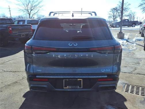 2023 INFINITI QX60 SENSORY