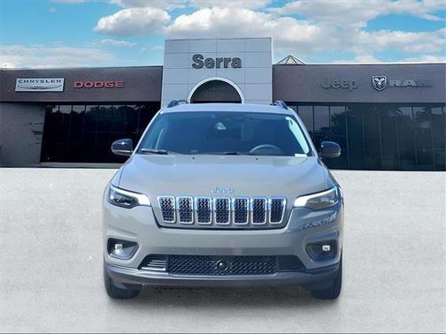 2022 Jeep Cherokee Latitude Lux