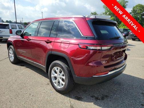 Velvet Red Pearlcoat 2023 Jeep Grand Cherokee Limited