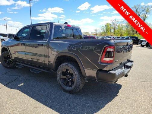 Granite Crystal Metallic Clearcoat 2023 RAM 1500 Rebel