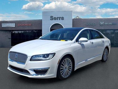 White Platinum Metallic Tri-Coat 2017 Lincoln MKZ Reserve I