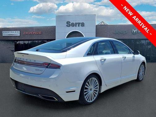 White Platinum Metallic Tri-Coat 2017 Lincoln MKZ Reserve I