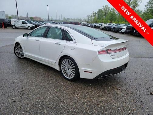 White Platinum Metallic Tri-Coat 2017 Lincoln MKZ Reserve I