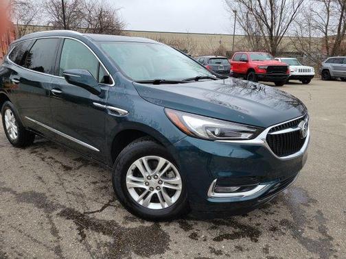 Carrageen Metallic 2019 Buick Enclave Essence