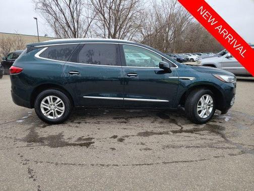 Carrageen Metallic 2019 Buick Enclave Essence