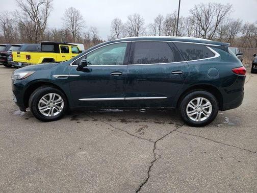 Carrageen Metallic 2019 Buick Enclave Essence