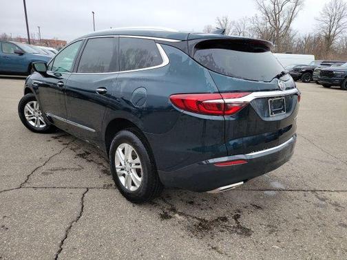 Carrageen Metallic 2019 Buick Enclave Essence