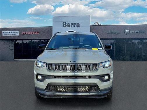 2023 Jeep Compass Latitude Lux