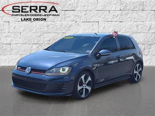 2016 Volkswagen Golf GTI 2.0T SE 4-Door