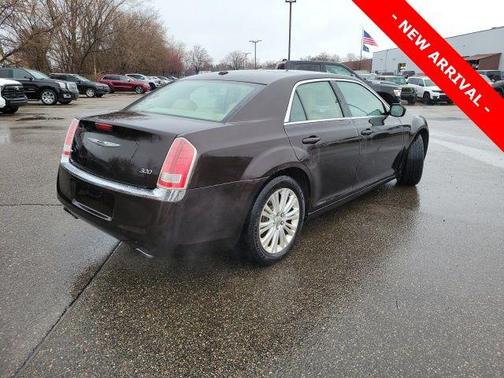Luxury Brown Pearlcoat 2013 Chrysler 300 S