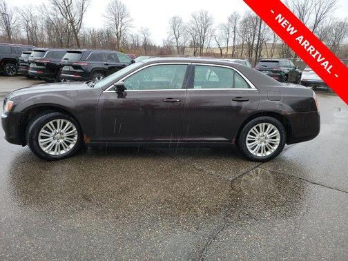 Luxury Brown Pearlcoat 2013 Chrysler 300 S