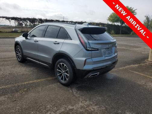 2024 Cadillac XT4 Sport