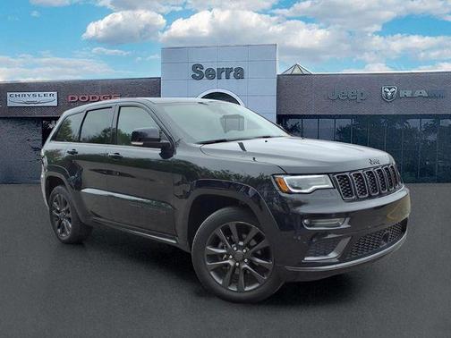 Diamond Black Crystal Pearlcoat 2018 Jeep Grand Cherokee High Altitude