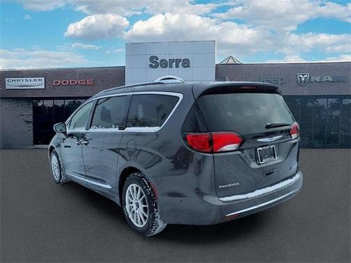 2020 Chrysler Pacifica Hybrid Limited
