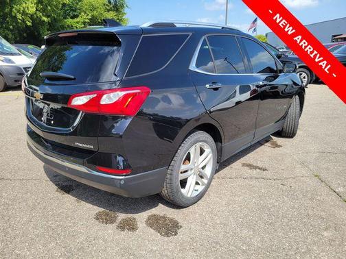 Mosaic Black Metallic 2019 Chevrolet Equinox Premier