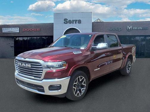 Delmonico Red Pearlcoat 2025 RAM 1500 Laramie