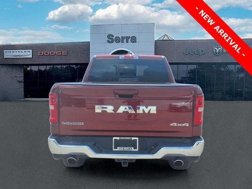 Delmonico Red Pearlcoat 2025 RAM 1500 Laramie