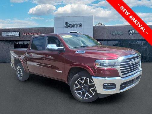 Delmonico Red Pearlcoat 2025 RAM 1500 Laramie