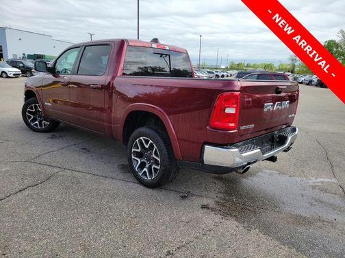 Delmonico Red Pearlcoat 2025 RAM 1500 Laramie